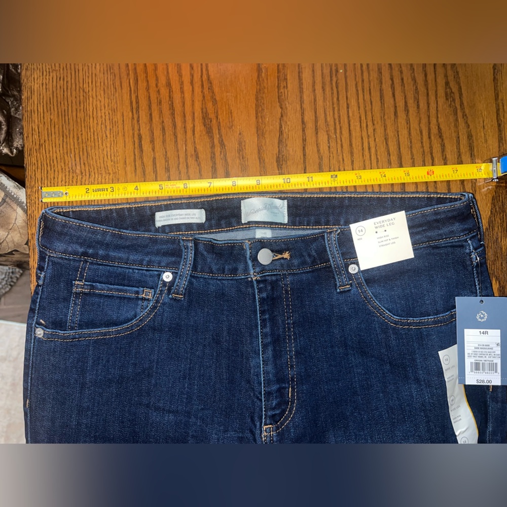 Universal Thread Dark Blue Flare Jeans - Picture 4 of 5